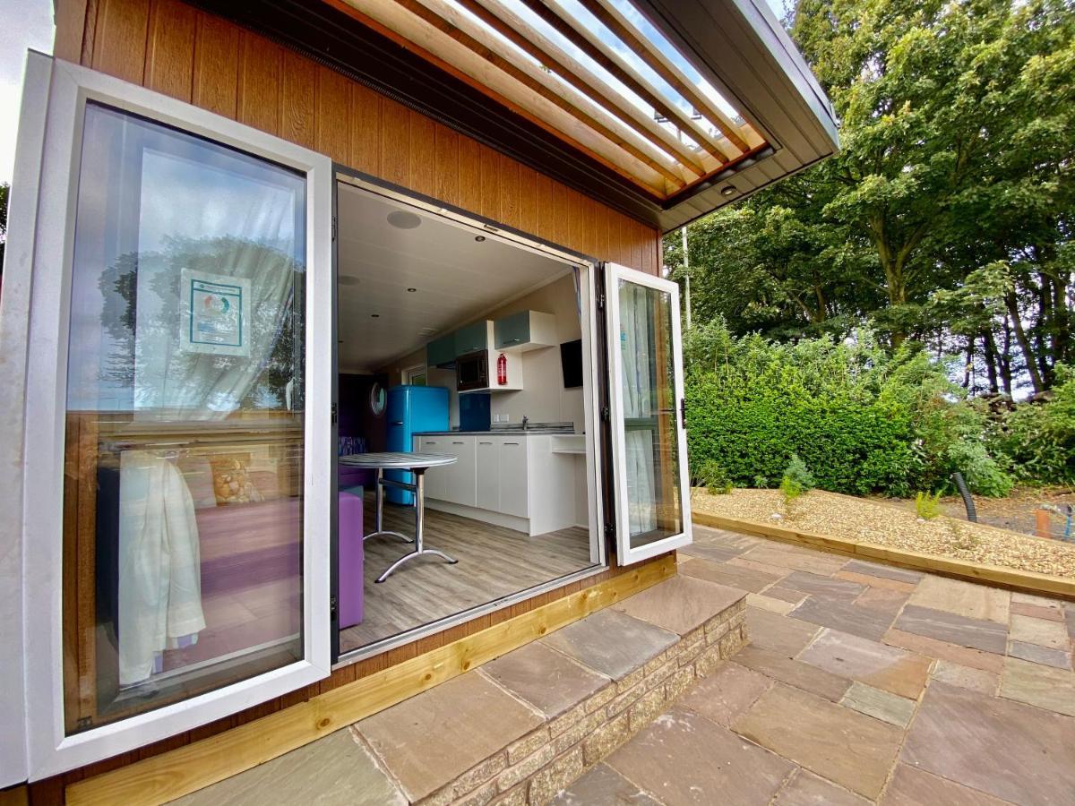 Elletson Park Wood Fired Hot Tubs, Caravans & Pods Pilling Exterior foto
